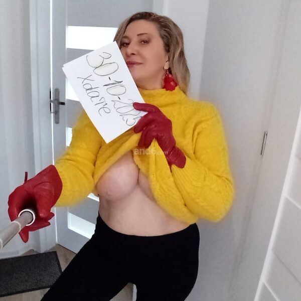 Heisse Masseurin Tosja