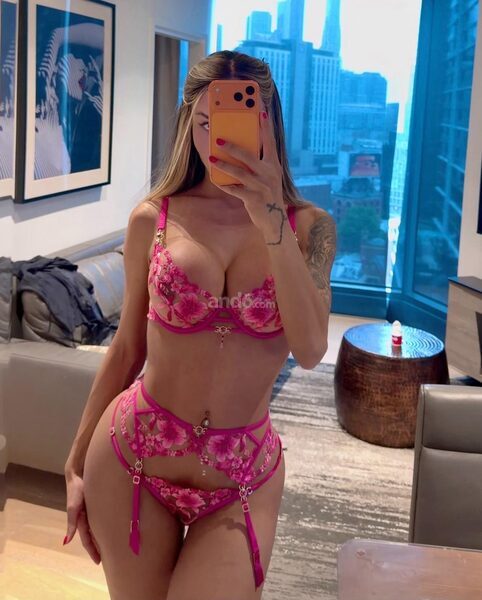 Ts bombshell