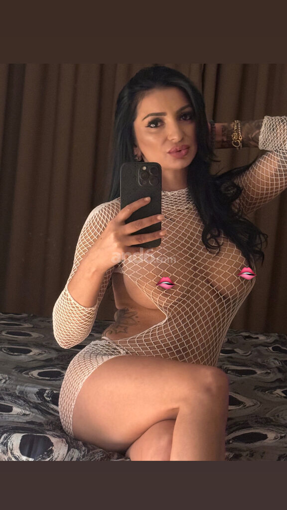 Sarah – Luzern photo 5