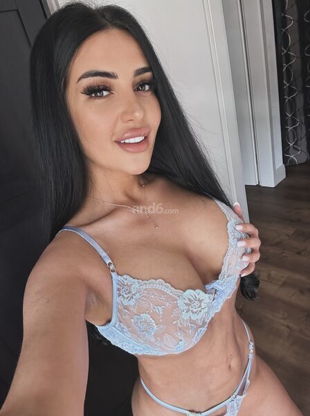 Chloe