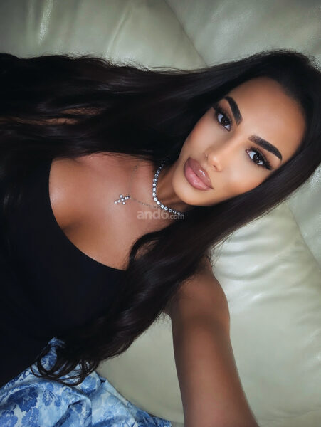Mia Kalinda