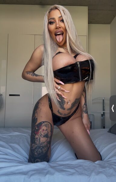 Sandra