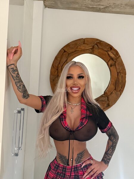 Sandra