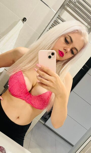 IVANKA CZ