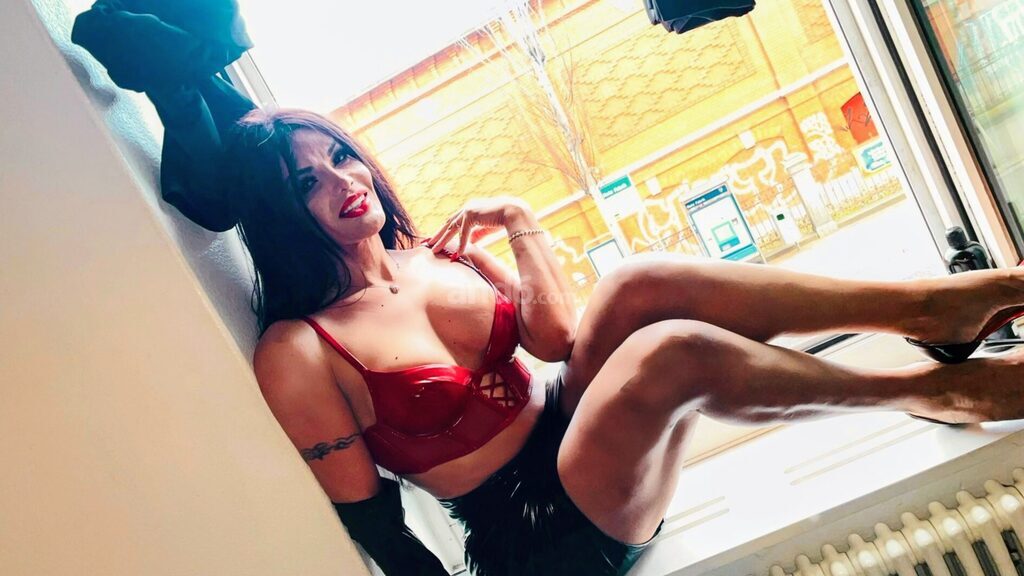 TS KIRA – Zürich photo 4