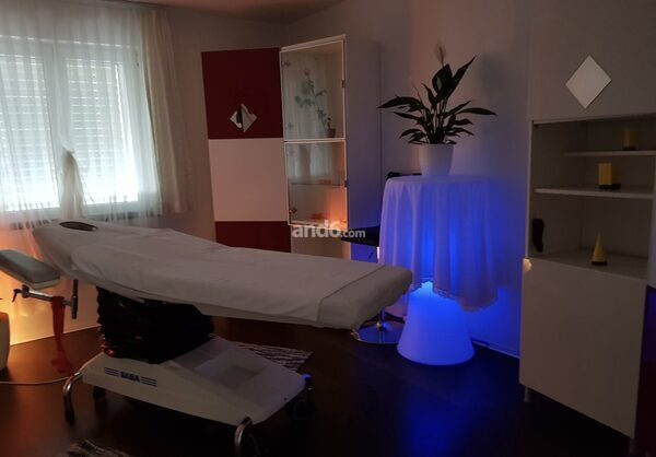 Diplomat Massagetherapeut