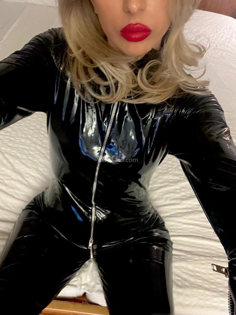 Mistress Ruby – Brig photo 5