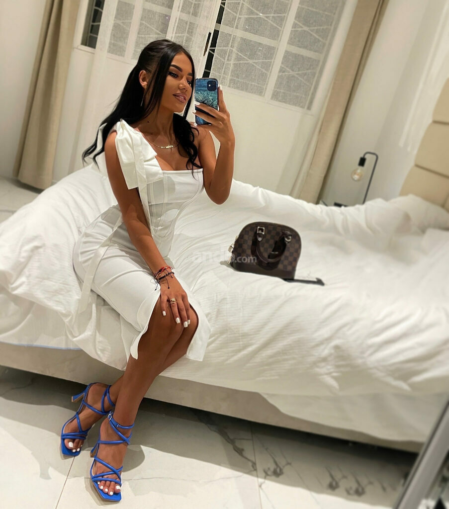 Antonia – Thun photo 5