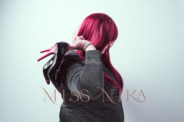 Miss Nika