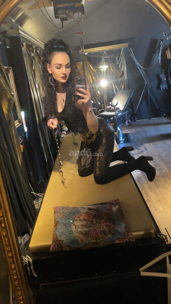 Madame Anabelle