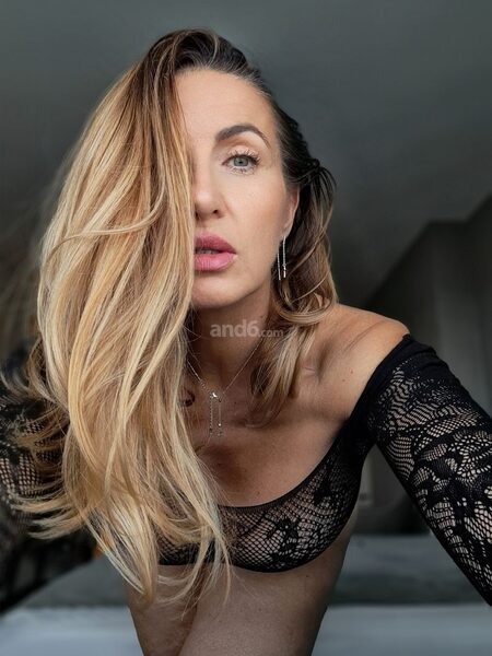 Alicia MILF