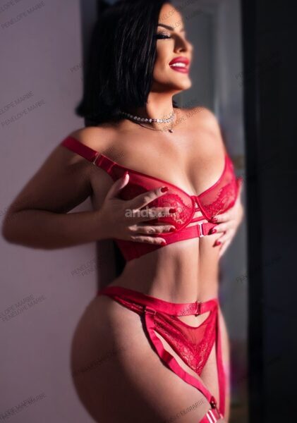 Penélope marbella