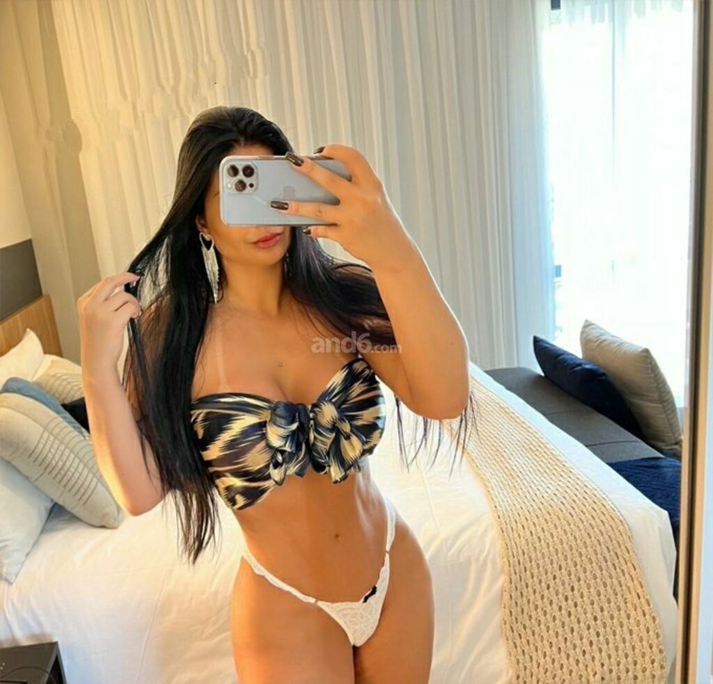 Nicole – Basel photo 5