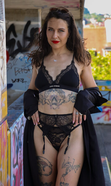 Valerie Sky