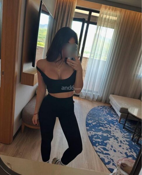 Julia Grey