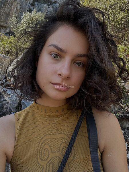 Bella
