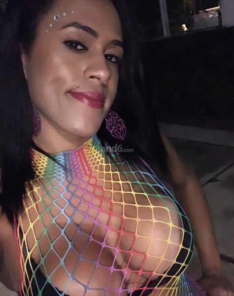 ts Selena