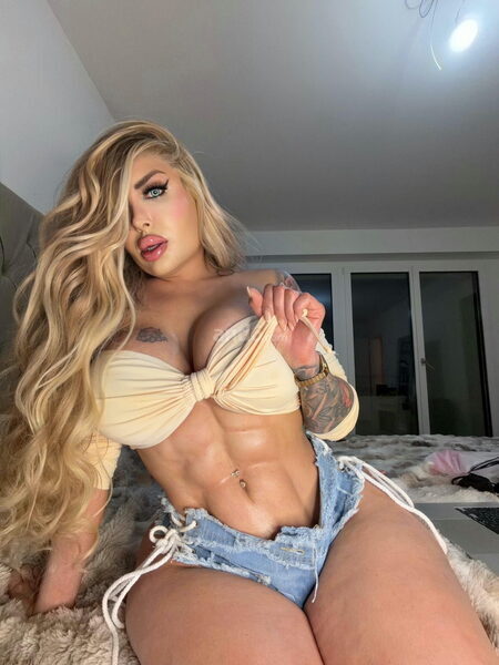 NIKY PORNSTARS