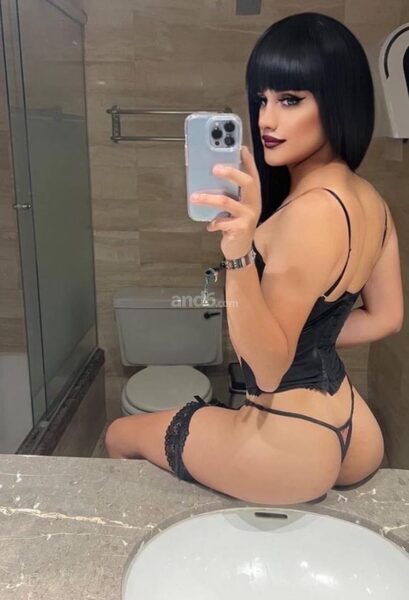 TS  MIA DOMINATRIX
