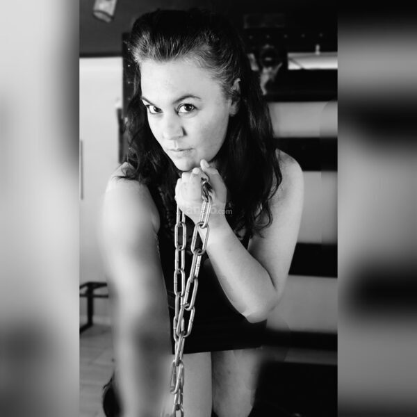 Jessi Bizarr-Erotic Lady