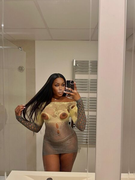 Naomie