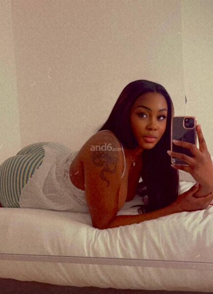 Naomie Tabls