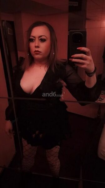 Mia