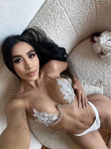Mia