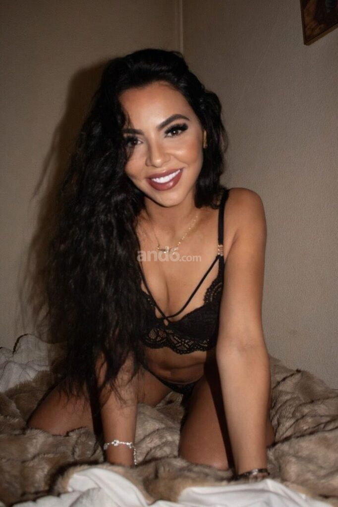 Yasmine – Eaux-Vives photo 4