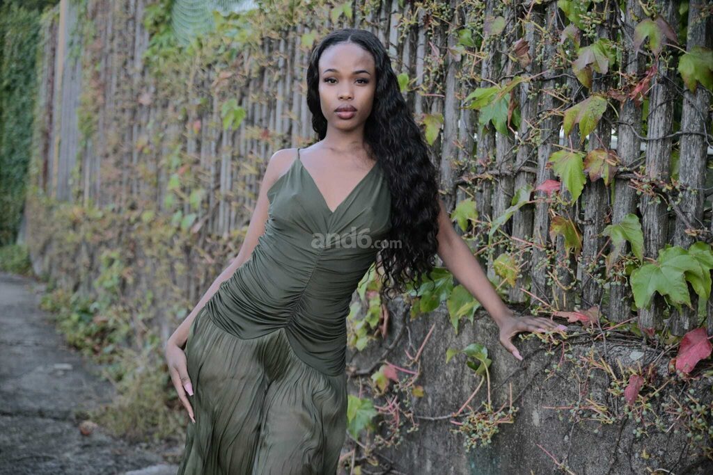 Naomi – photo 5