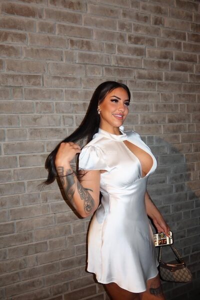 Bella