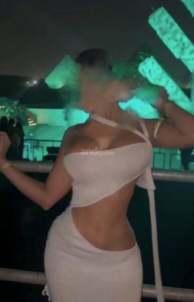 Mia