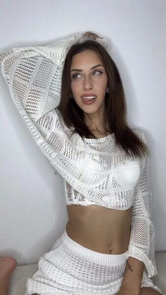 Chlo