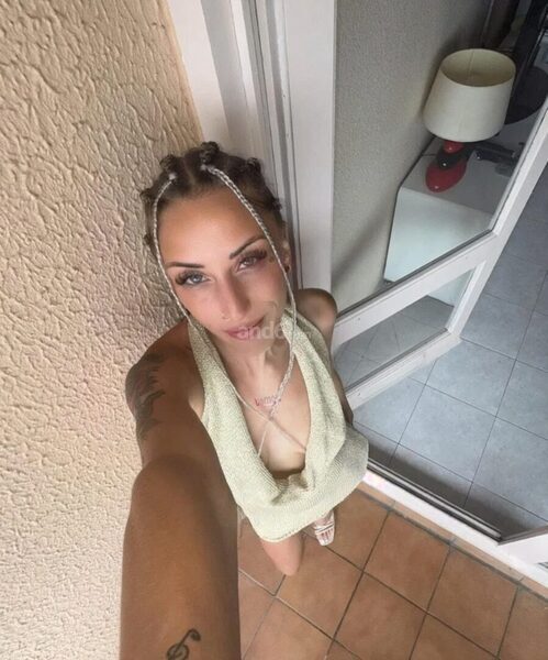 Chlo
