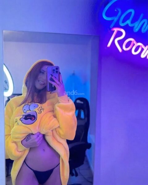 Chlo