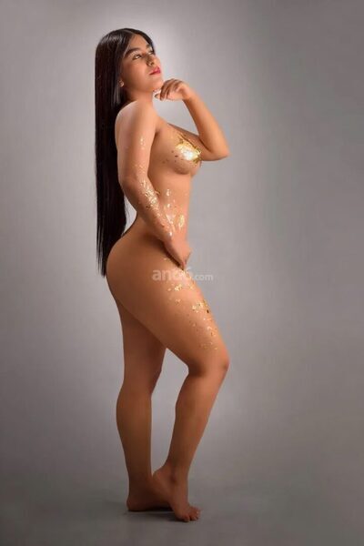 Sara Corrales
