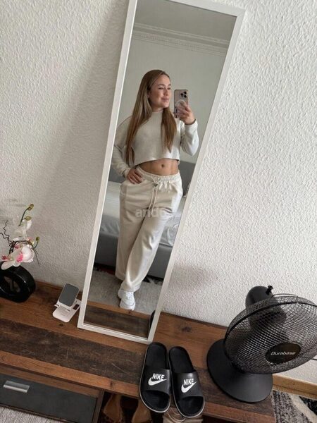 Nia