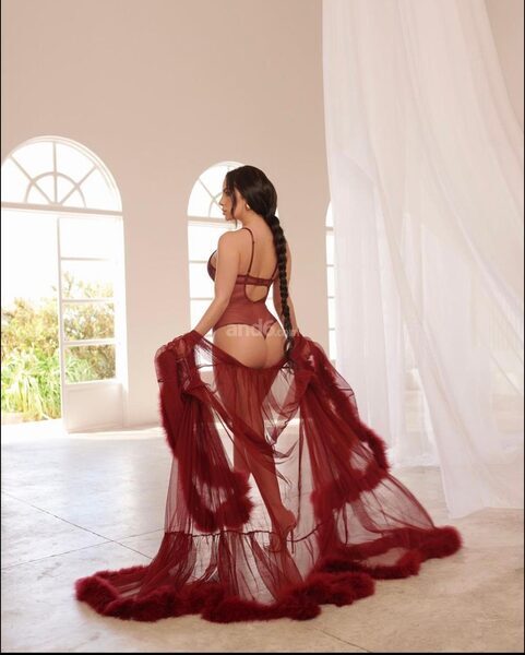 Mia