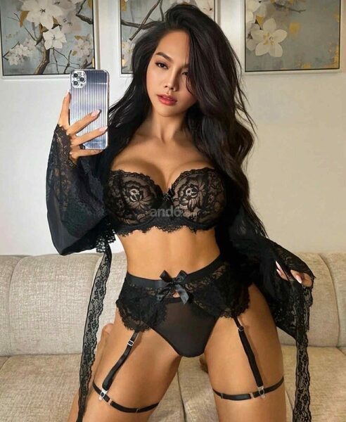 Leyya Thai