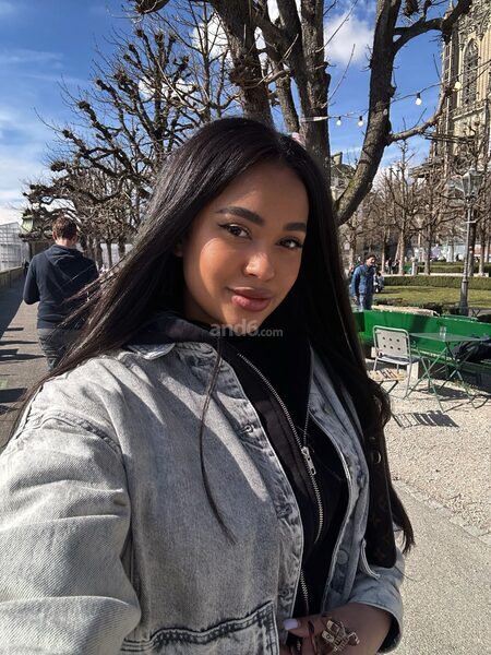 Thaiys