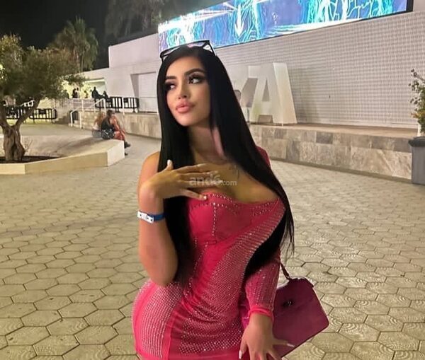 Jenny la bomba