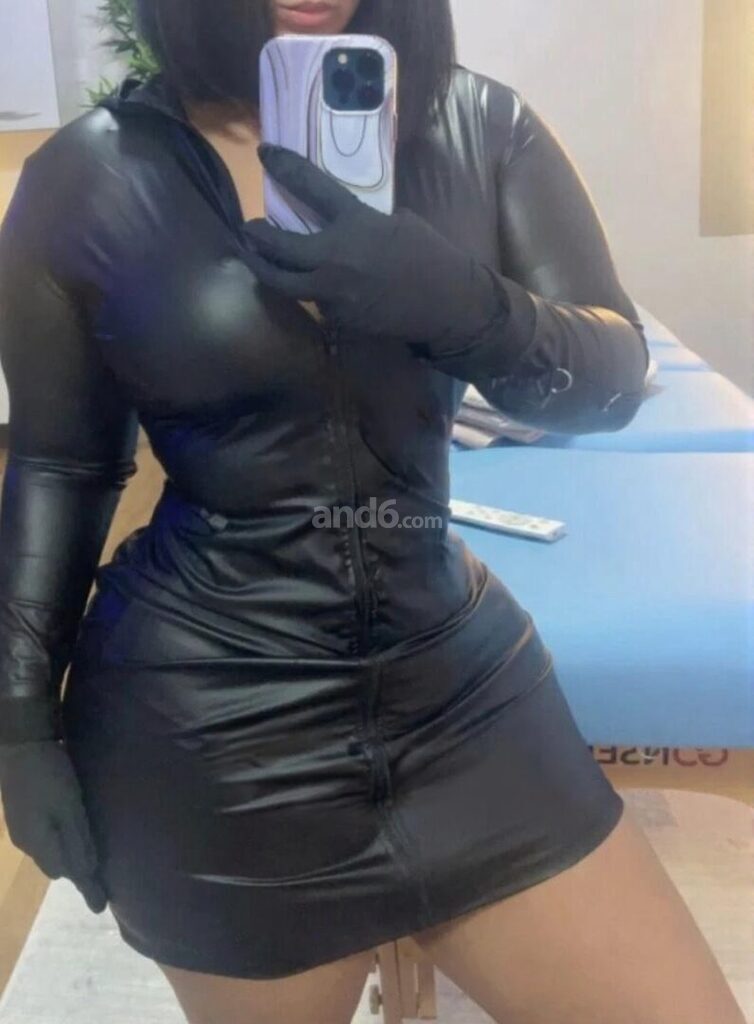 Maîtresse Anne – Aigle photo 2