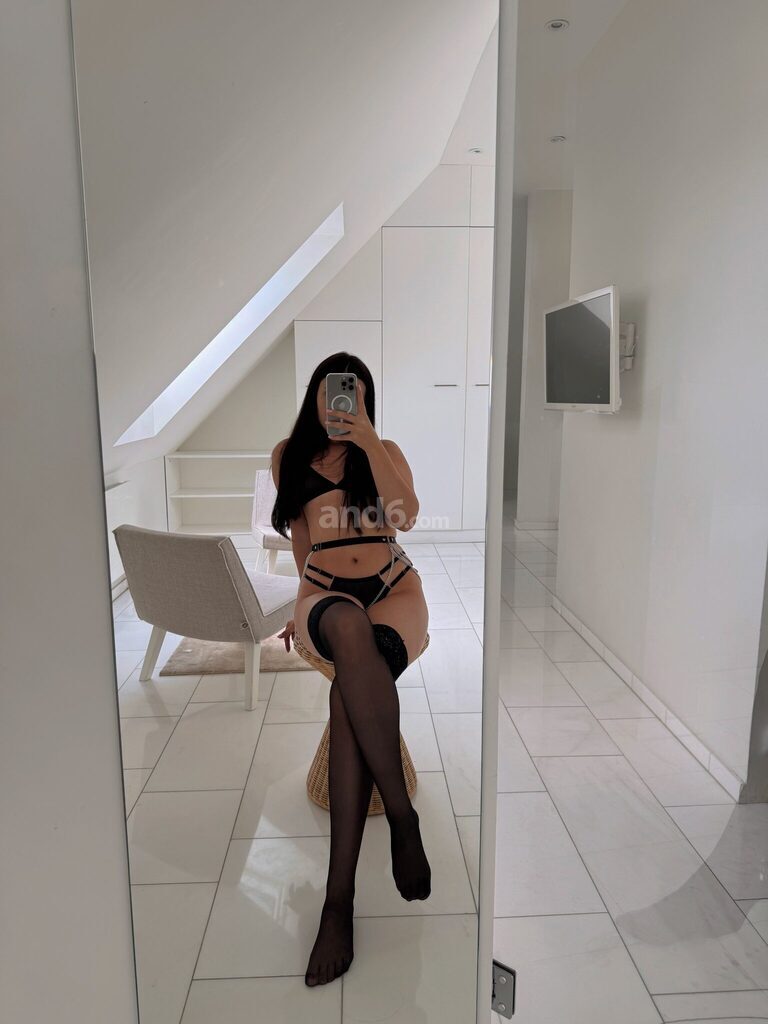 Stella – Zürich photo 4