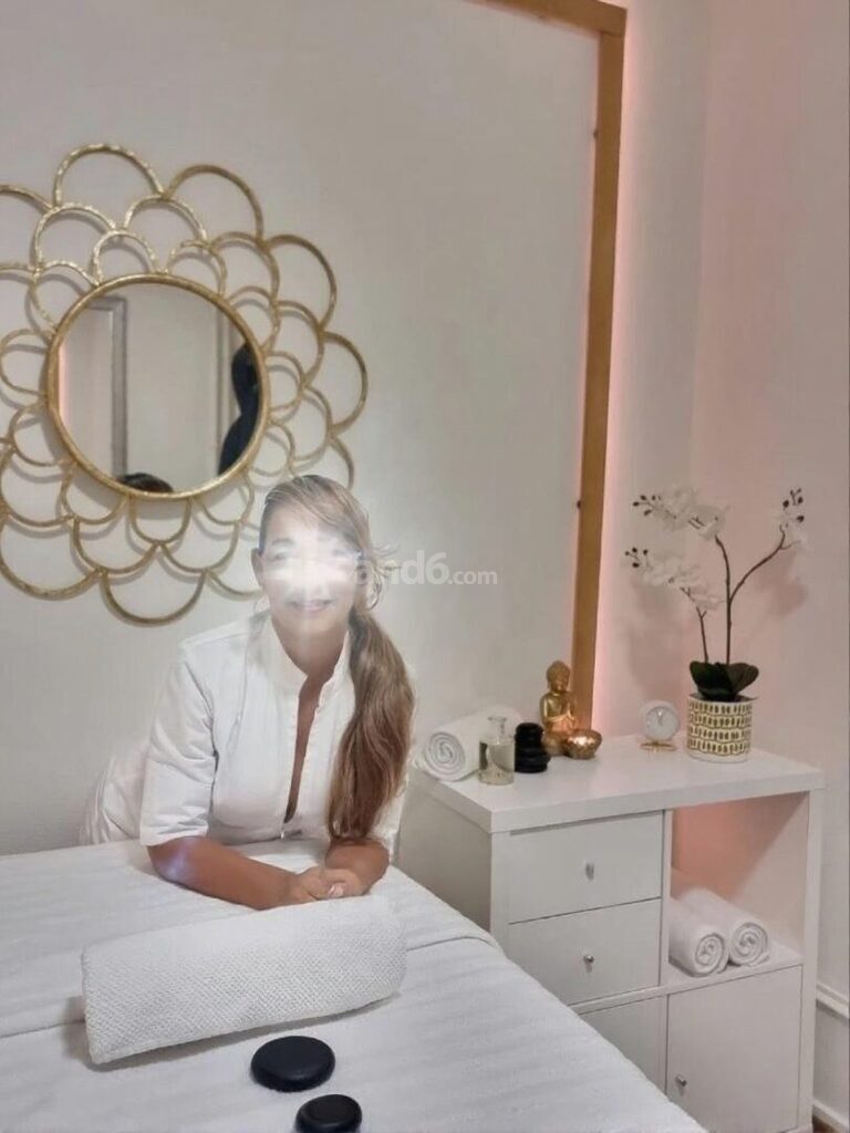 Lily – La Chaux-de-Fonds photo 1