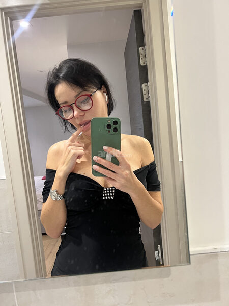 Angelina sweet
