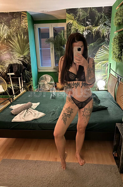 Leonie