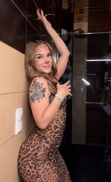Mia