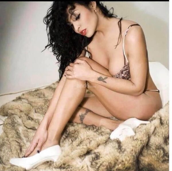 Sexy Lory