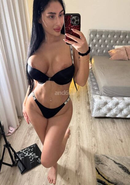VIP Roxana