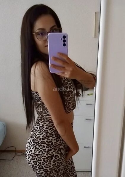 Nikki Sierra